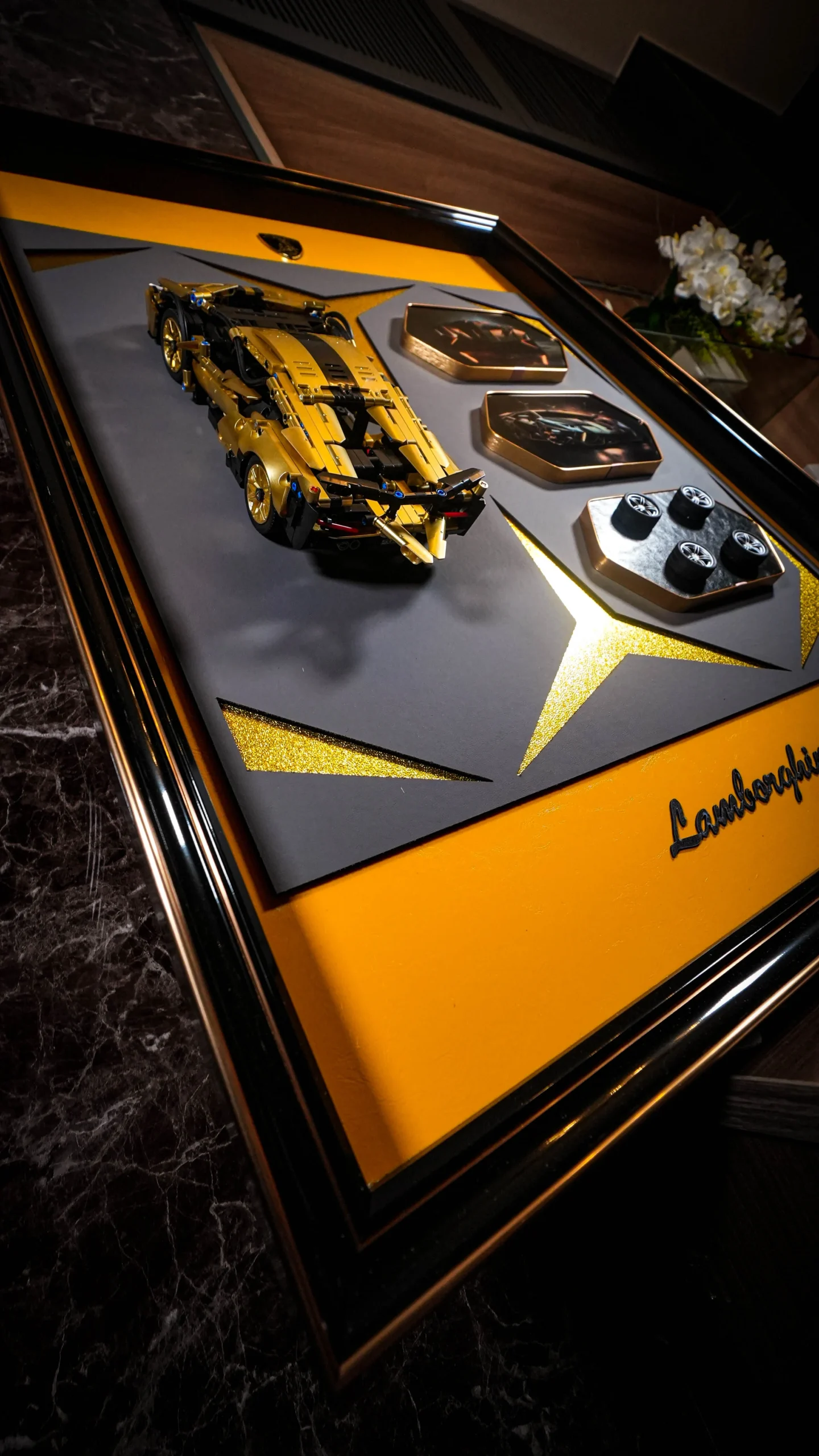 LAMBORGHINI "ESAGONO ORO" - Image 9